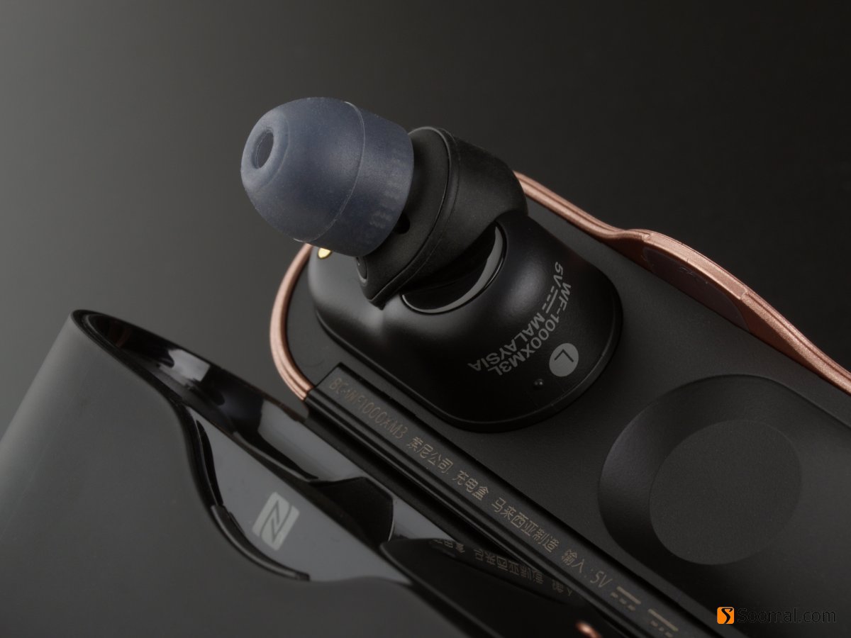 Beoplay头戴式耳机渲染练习|三维|产品|Yun_小白 - 原创作品 - 站酷 (ZCOOL)